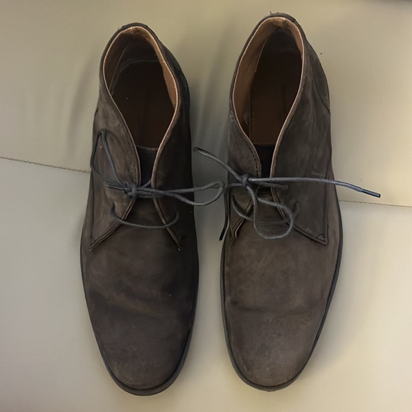 Banana Republic Men’s Chukkas, Brown Suede